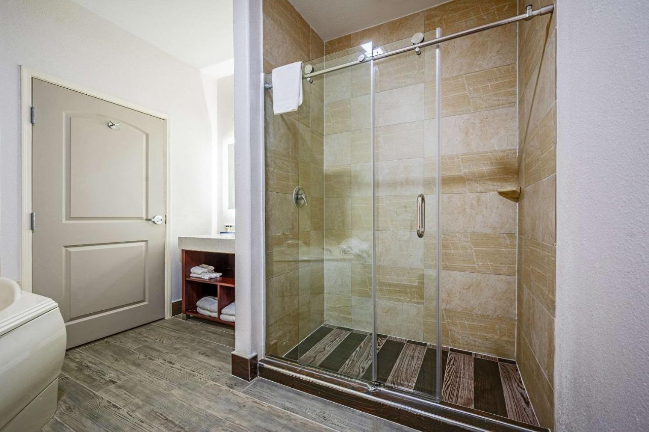 The Leo Collection Detroit, Ascend Hotel Collection Lincoln Park Esterno foto