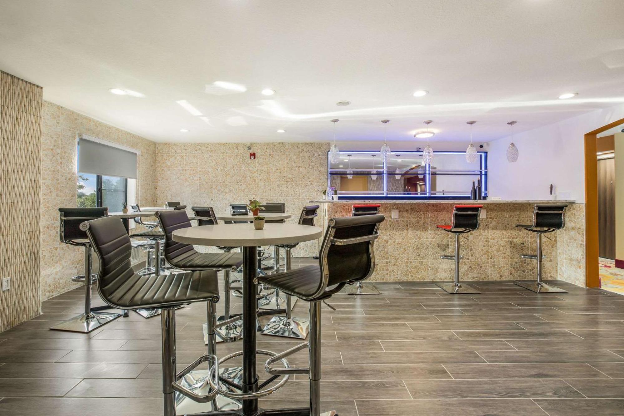 The Leo Collection Detroit, Ascend Hotel Collection Lincoln Park Esterno foto